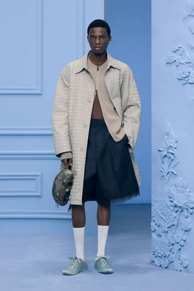 Look 17